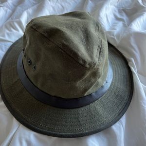 Filson Waxed Canvas Tin Cloth Packer Hat Size Medium Otter Green